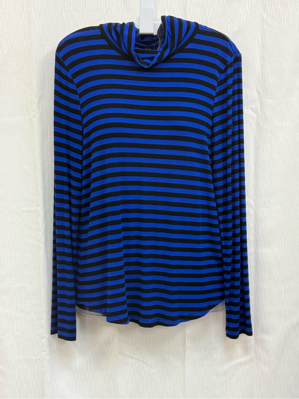 Cable & Gauge Blue and Black Striped turtleneck Long-Sleeve Top